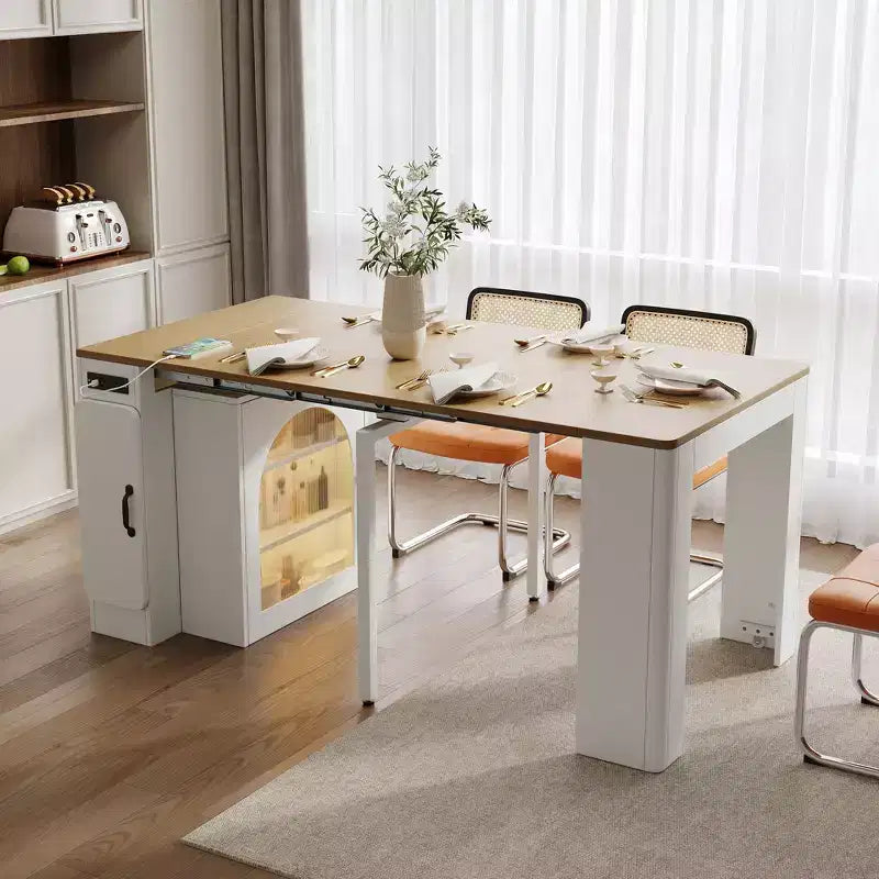 Tavolo da pranzo allungabile con presa elettrica integrata