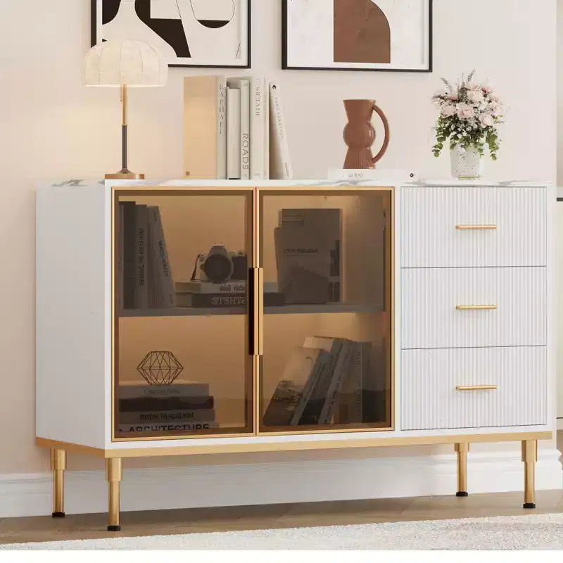 Mobile credenza con piano effetto marmo e ante in vetro