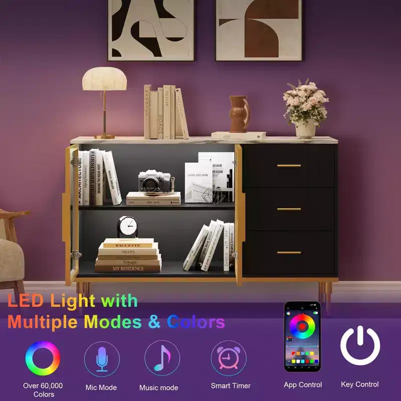 Mobile credenza con piano effetto marmo e ante in vetro