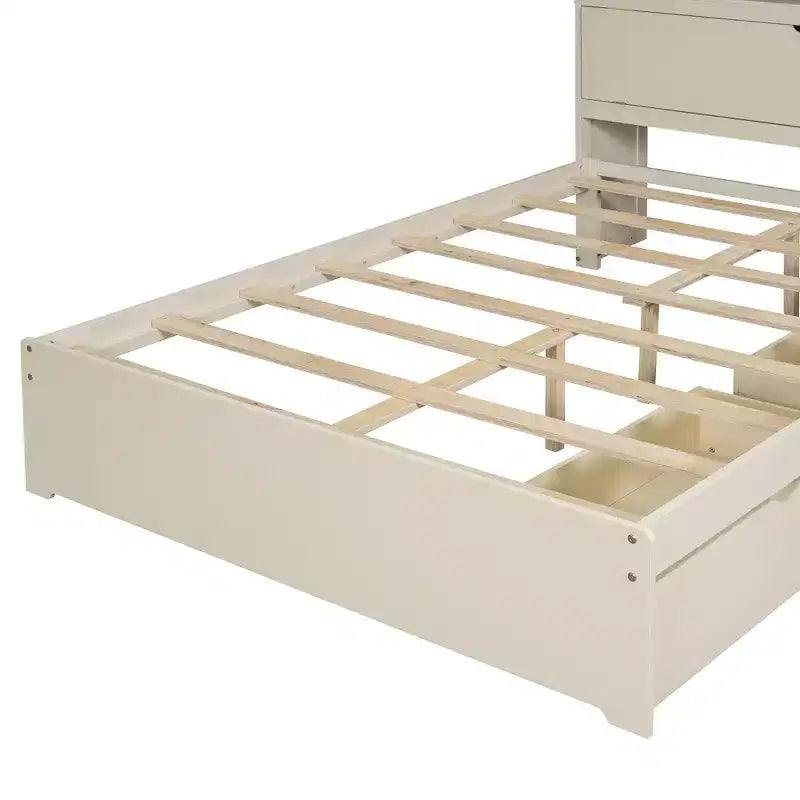 Struttura letto matrimoniale con cassetti contenitore e porte USB nella testiera
