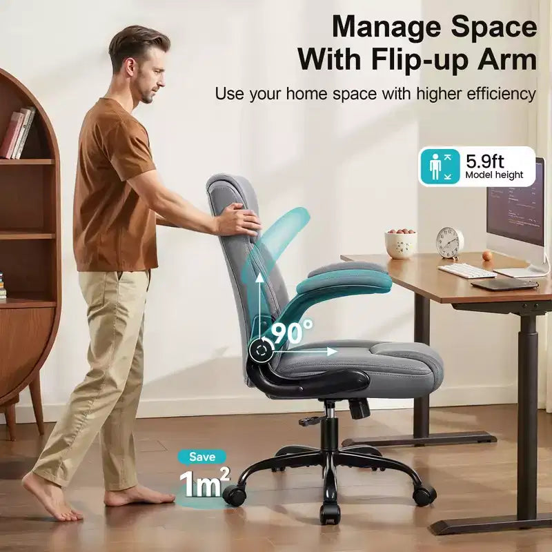 Sedia da ufficio ergonomica con schienale alto in pelle PU e braccioli ribaltabili