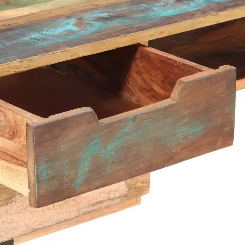 Scrivania in legno di recupero con gambe in ferro e cassetti