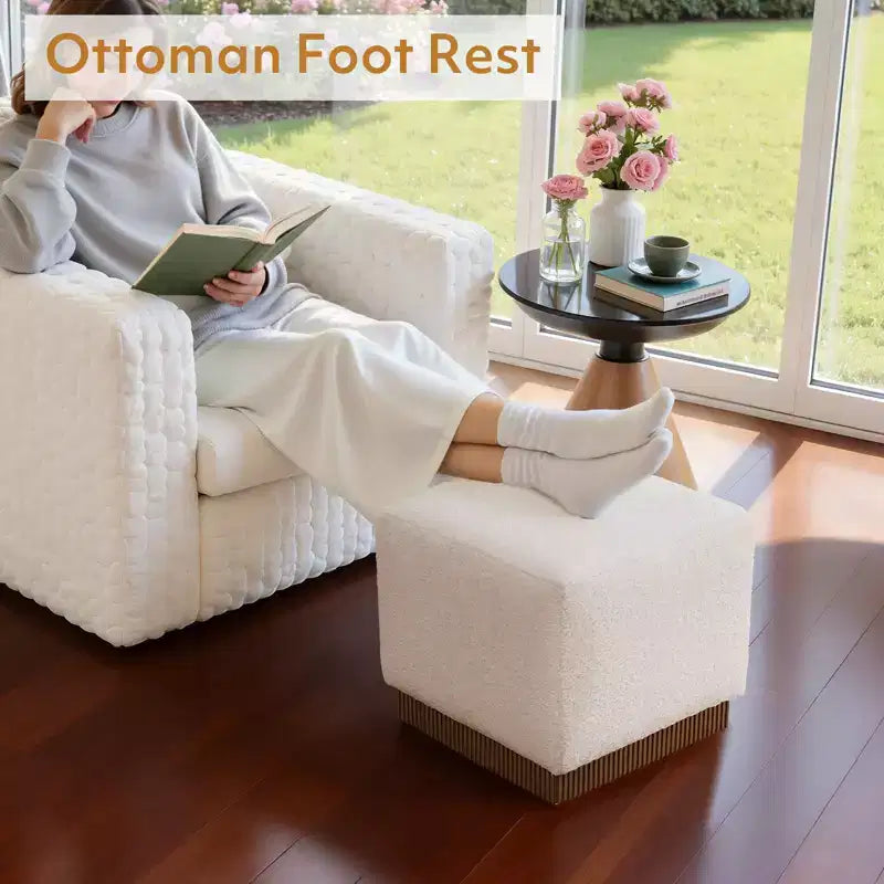 Pouf ottomano cubico con base effetto legno – Poggiapiedi imbottito, struttura in legno massello di acacia, capacità 227 kg